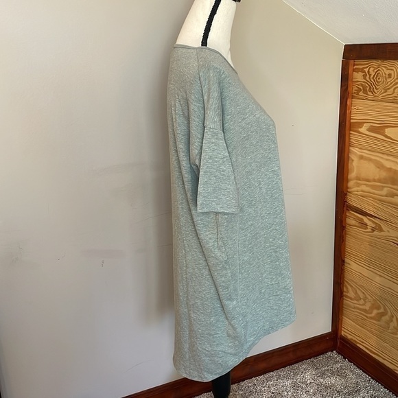 Lularoe Solid Grey Irma Tunic Top Extra Extra Small - Picture 2 of 7